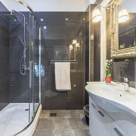דירה Comfrot One Bedroom With Sea View