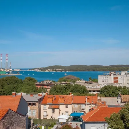 דירה Comfrot One Bedroom With Sea View